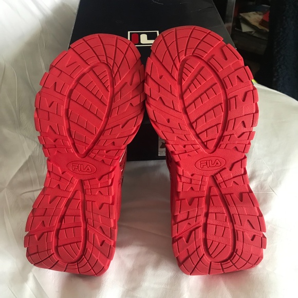 Fila Electrove 2 Limited Edition V Day Women’s Sneakers EUC In Box - Picture 9 of 16